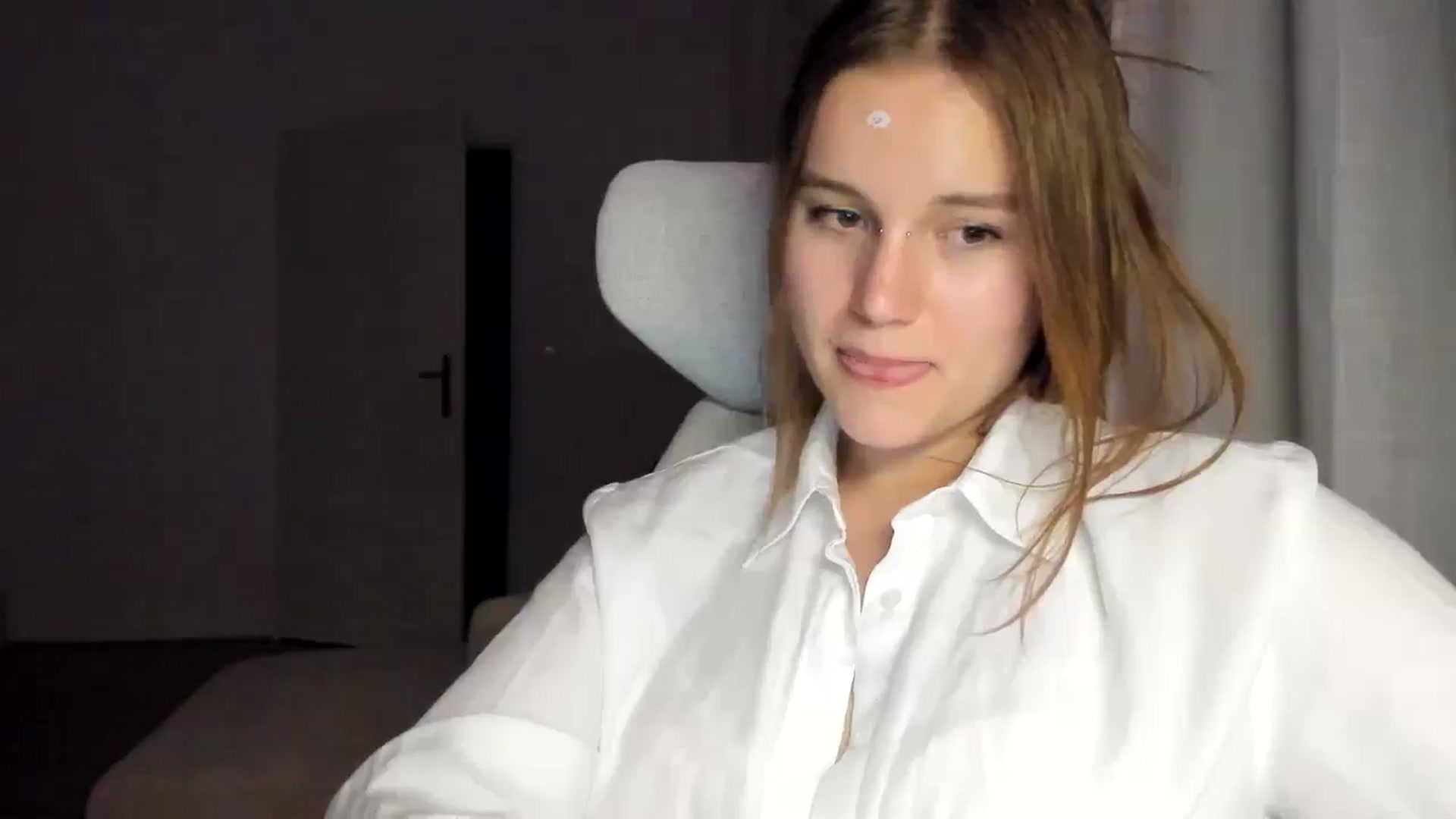 Gallery image thumbnail from Lia_lisia's myfreecams stream on, 01/08/2026, 22:56 image 13 of 20