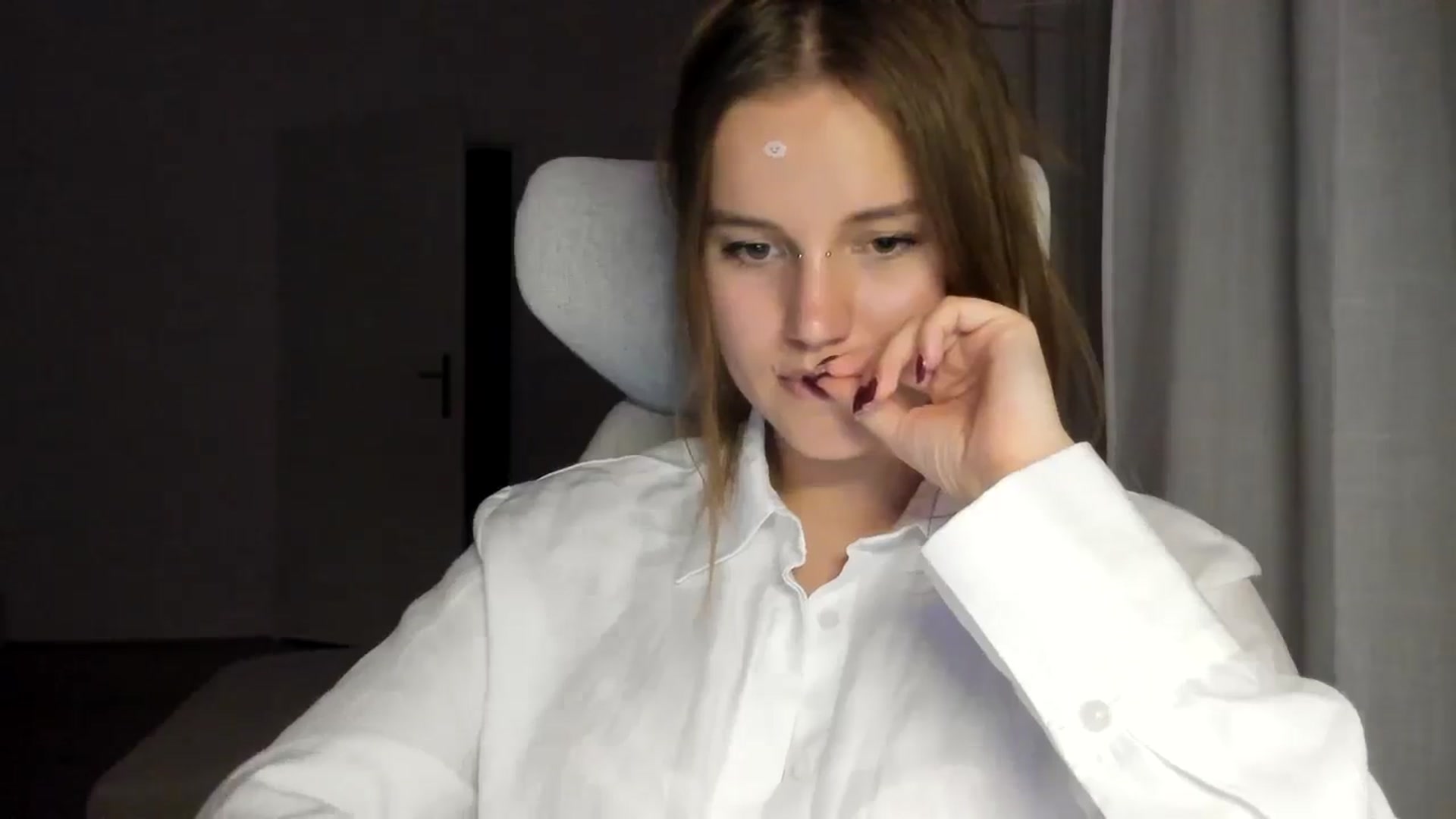 Gallery image thumbnail from Lia_lisia's myfreecams stream on, 01/08/2026, 22:56 image 12 of 20