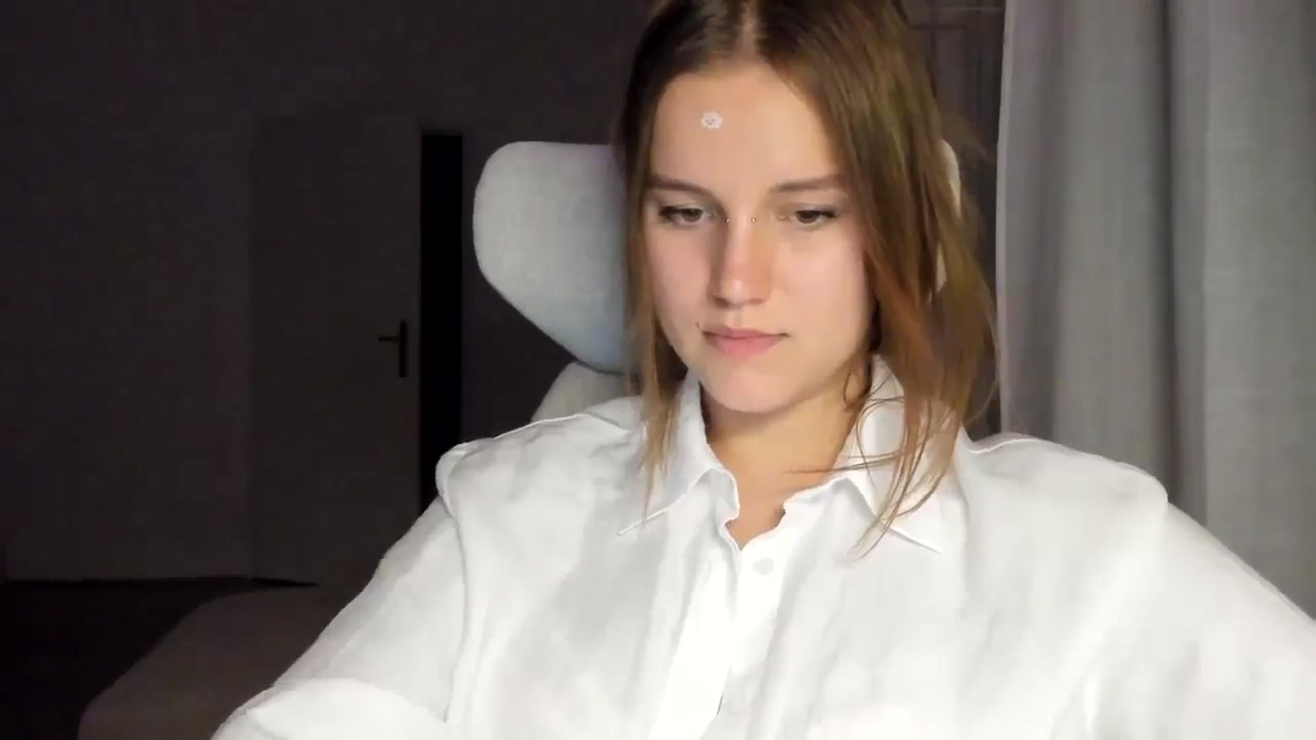 Gallery image thumbnail from Lia_lisia's myfreecams stream on, 01/08/2026, 22:56 image 11 of 20