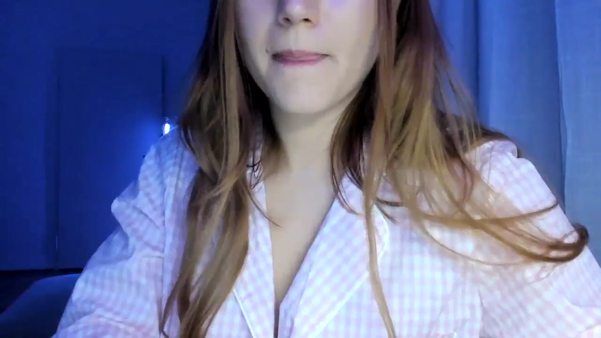 Gallery image thumbnail from Lia_lisia's myfreecams stream on, 01/11/2026, 24:08 image 18 of 20