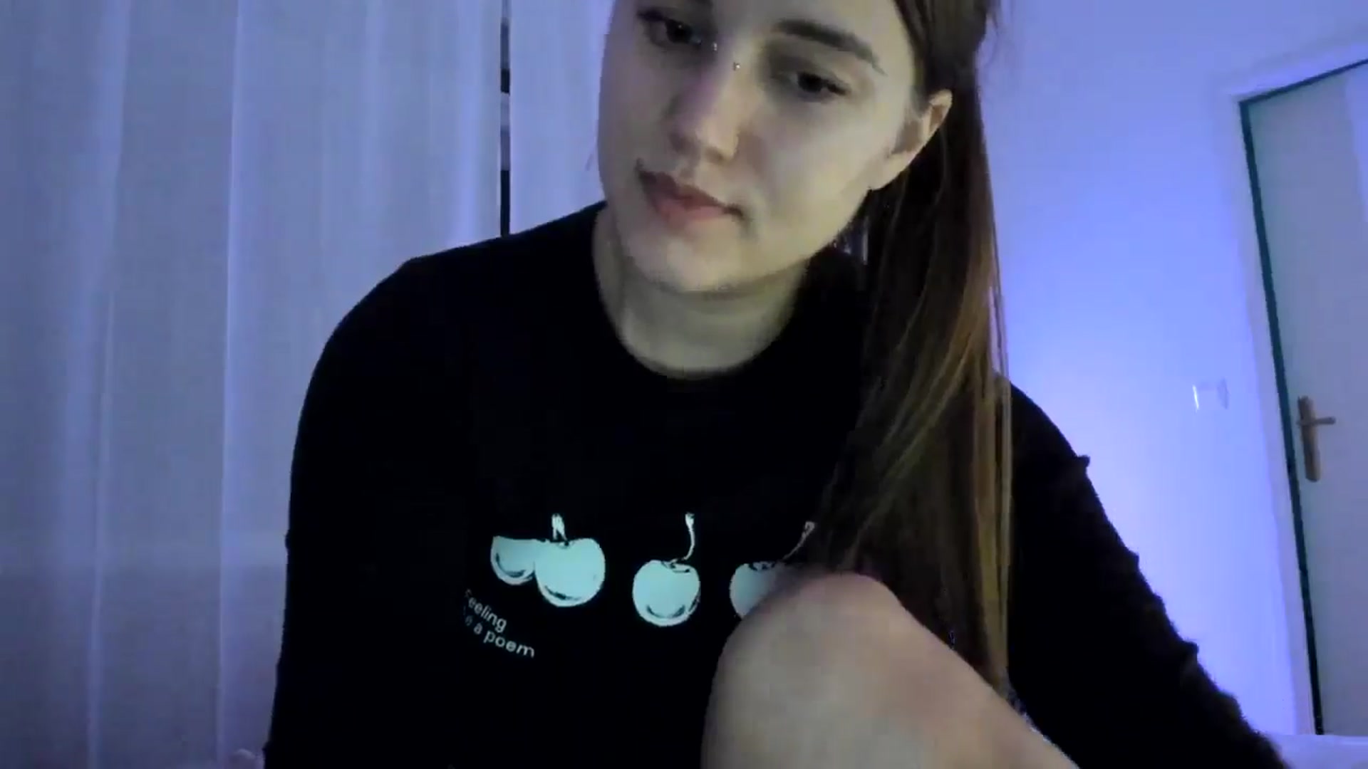 Gallery image thumbnail from Lia_lisia's myfreecams stream on, 01/11/2026, 23:14 image 18 of 20