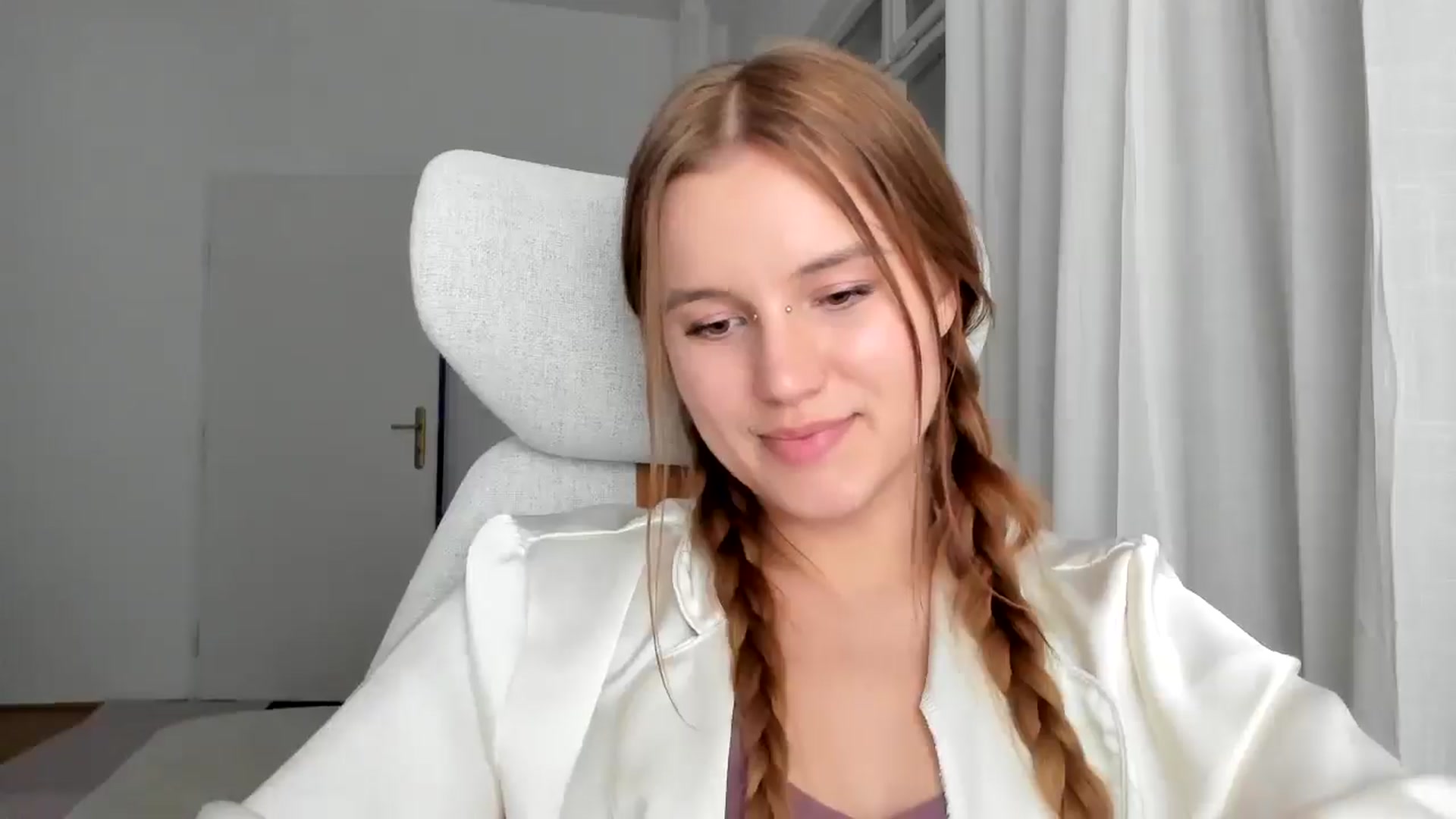 Gallery image thumbnail from Lia_lisia's myfreecams stream on, 01/13/2026, 21:47 image 20 of 20