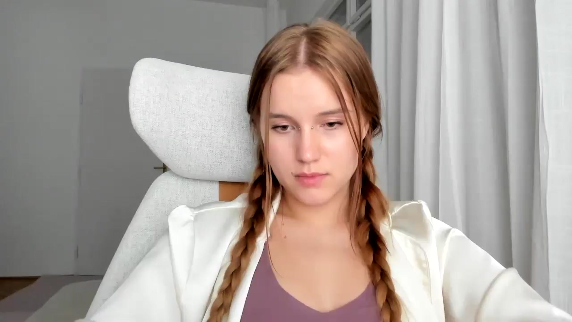 Gallery image thumbnail from Lia_lisia's myfreecams stream on, 01/13/2026, 21:47 image 7 of 20