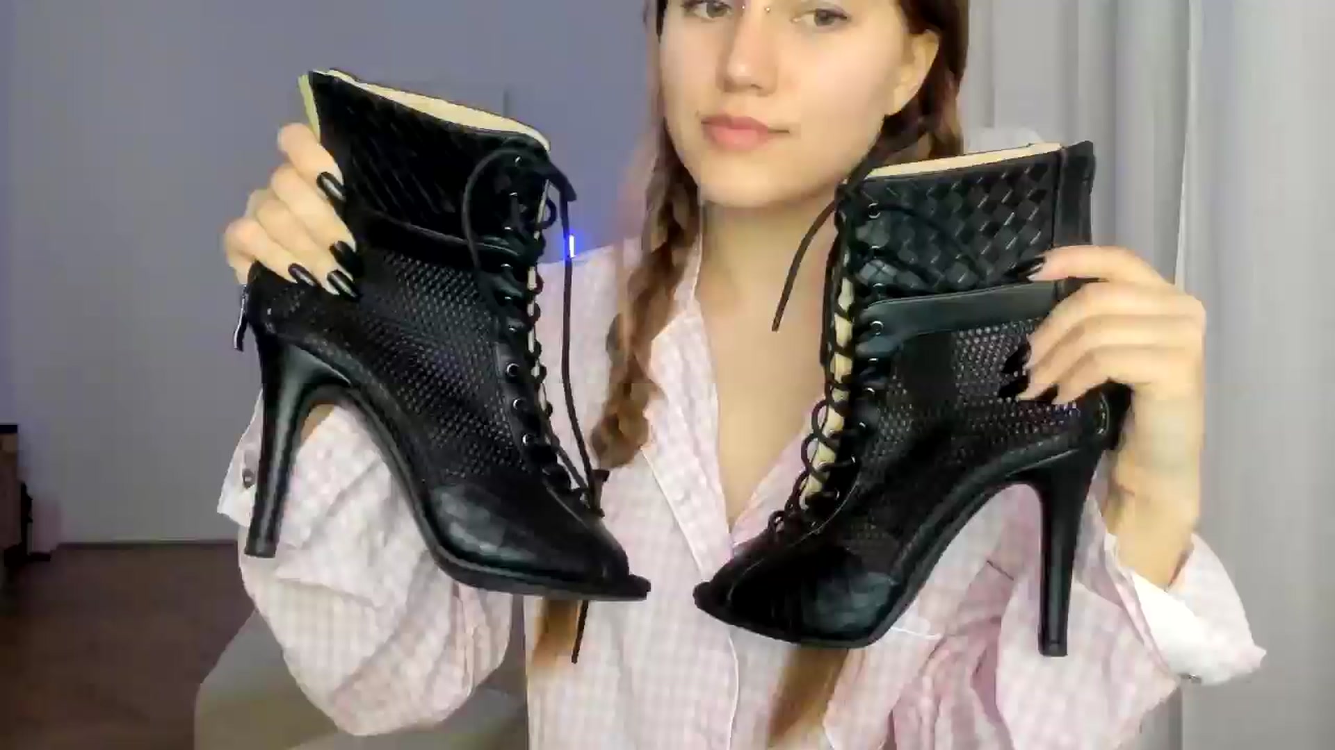 Gallery image thumbnail from Lia_lisia's myfreecams stream on, 02/04/2026, 19:34 image 1 of 20