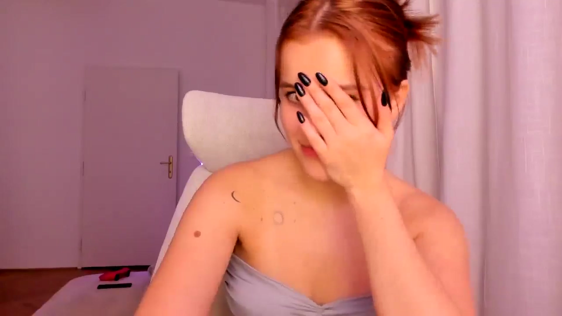 Gallery image thumbnail from Lia_lisia's myfreecams stream on, 02/05/2026, 23:28 image 9 of 20