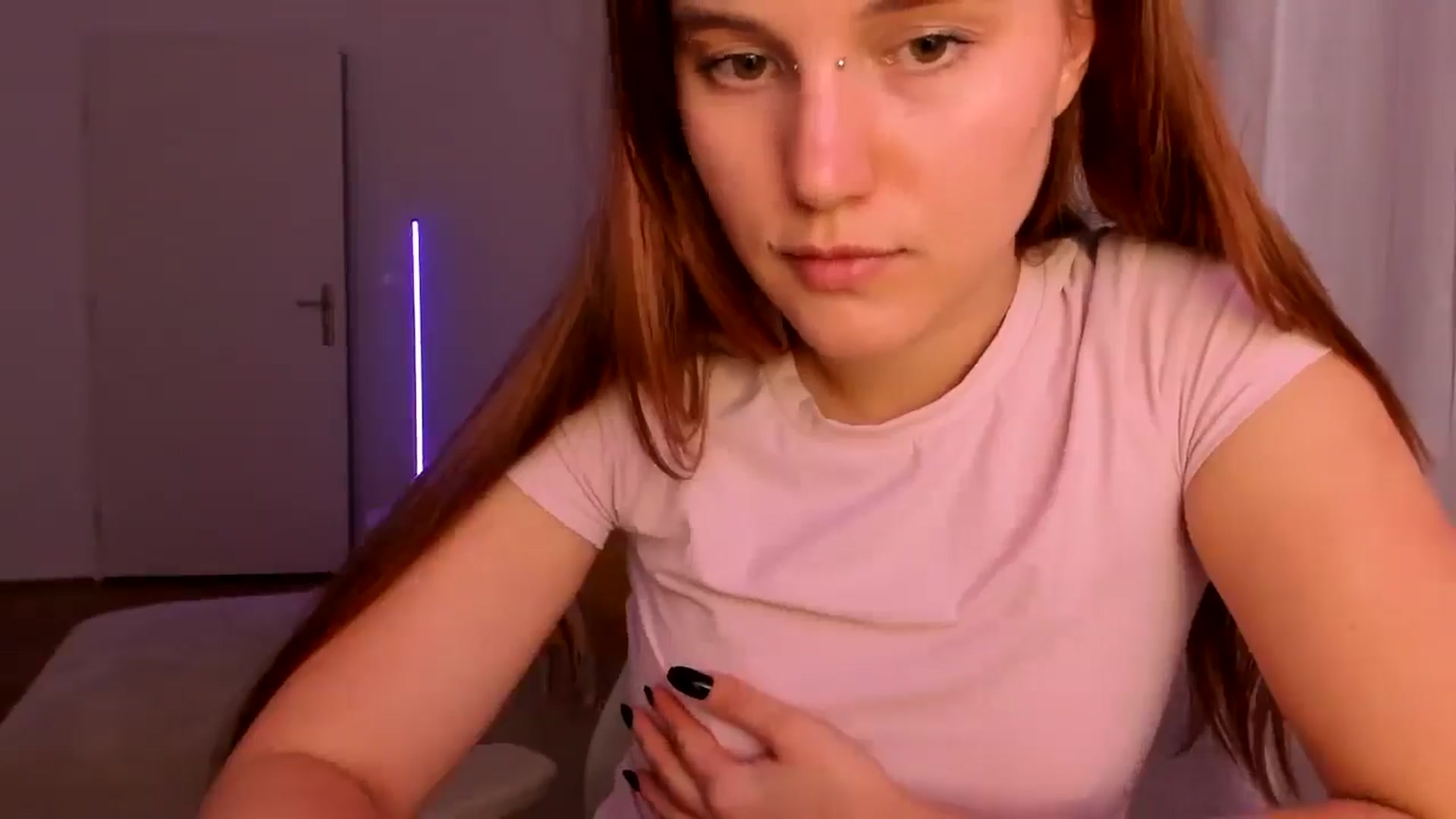 Gallery image thumbnail from Lia_lisia's myfreecams stream on, 02/10/2026, 23:25 image 19 of 20