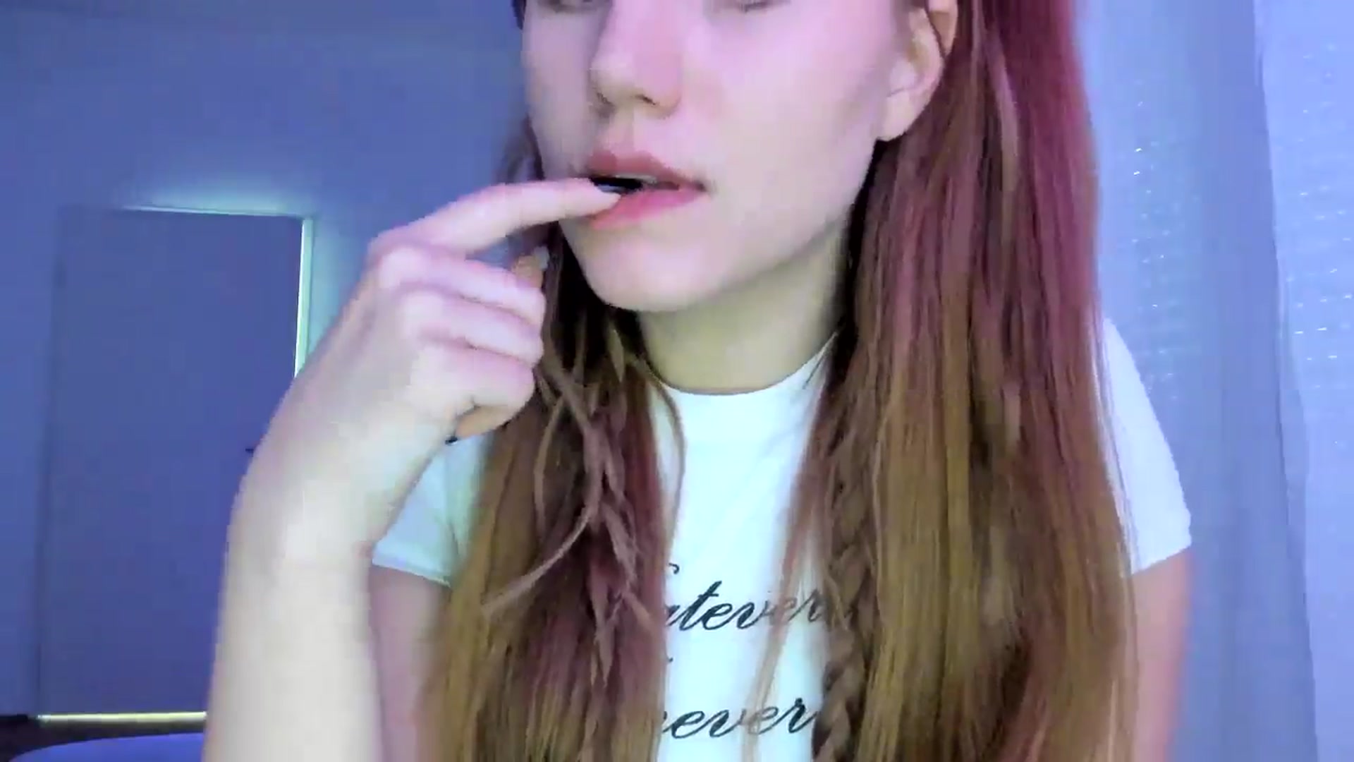 Gallery image thumbnail from Lia_lisia's myfreecams stream on, 02/11/2026, 10:23 image 19 of 20