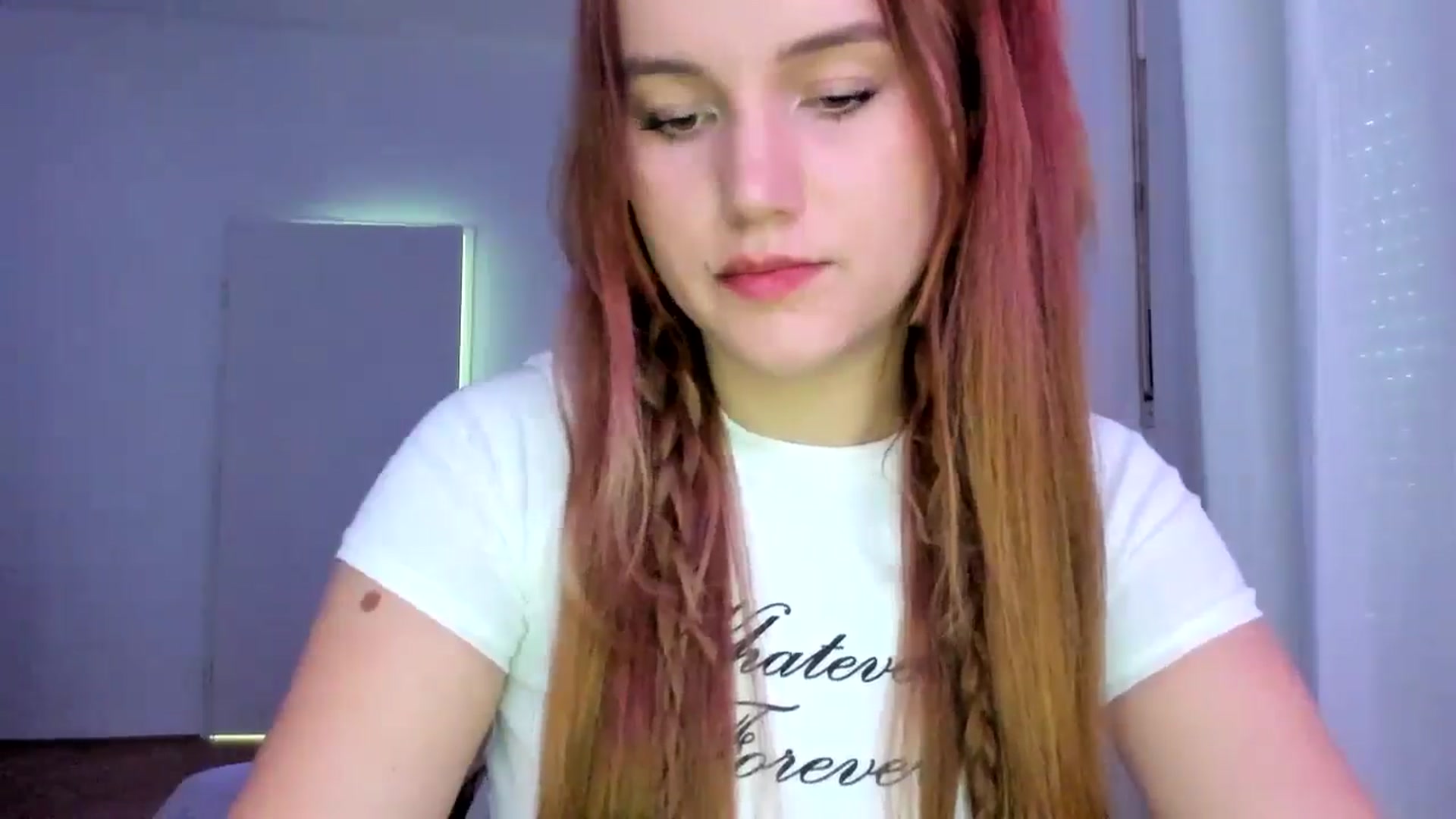 Gallery image thumbnail from Lia_lisia's myfreecams stream on, 02/11/2026, 10:23 image 8 of 20