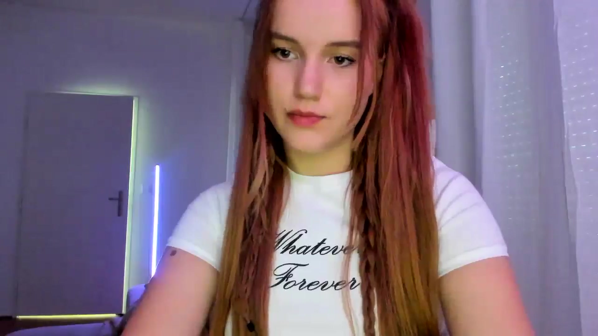 Gallery image thumbnail from Lia_lisia's myfreecams stream on, 02/11/2026, 10:23 image 18 of 20