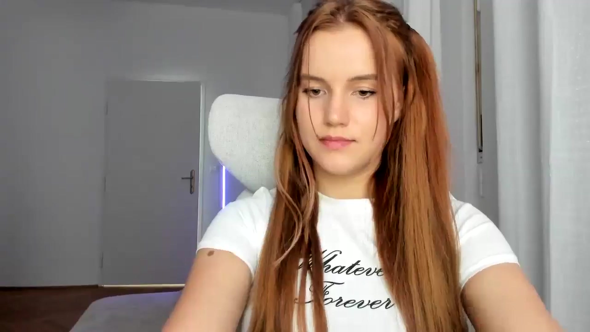 Gallery image thumbnail from Lia_lisia's myfreecams stream on, 02/11/2026, 11:19 image 13 of 20