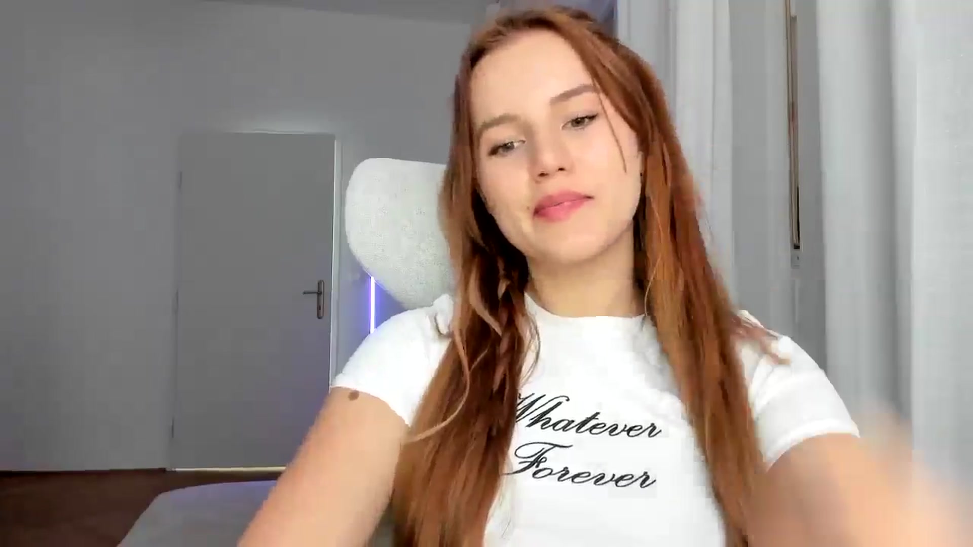 Gallery image thumbnail from Lia_lisia's myfreecams stream on, 02/11/2026, 11:19 image 8 of 20