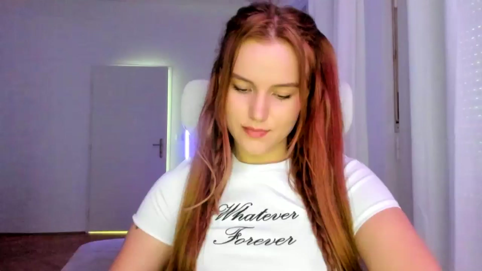 Gallery image thumbnail from Lia_lisia's myfreecams stream on, 02/11/2026, 11:19 image 1 of 20