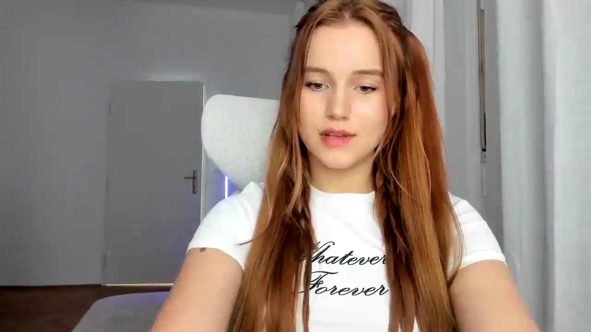 Gallery image thumbnail from Lia_lisia's myfreecams stream on, 02/11/2026, 11:19 image 5 of 20