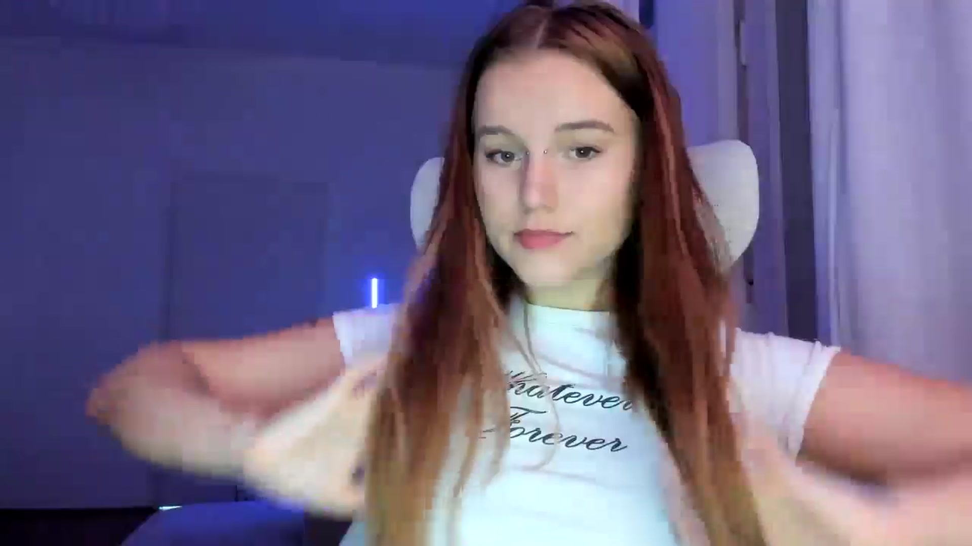 Gallery image thumbnail from Lia_lisia's myfreecams stream on, 02/17/2026, 09:47 image 3 of 20