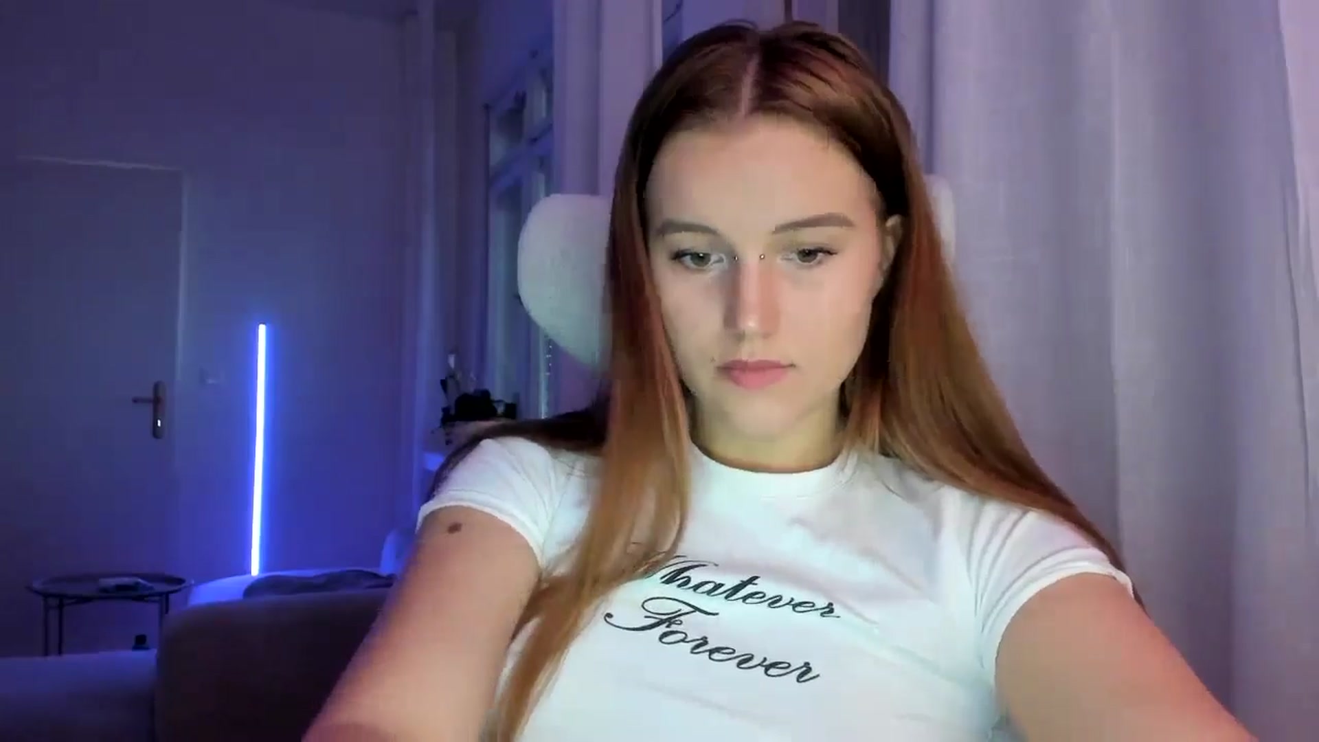 Gallery image thumbnail from Lia_lisia's myfreecams stream on, 02/17/2026, 09:47 image 9 of 20