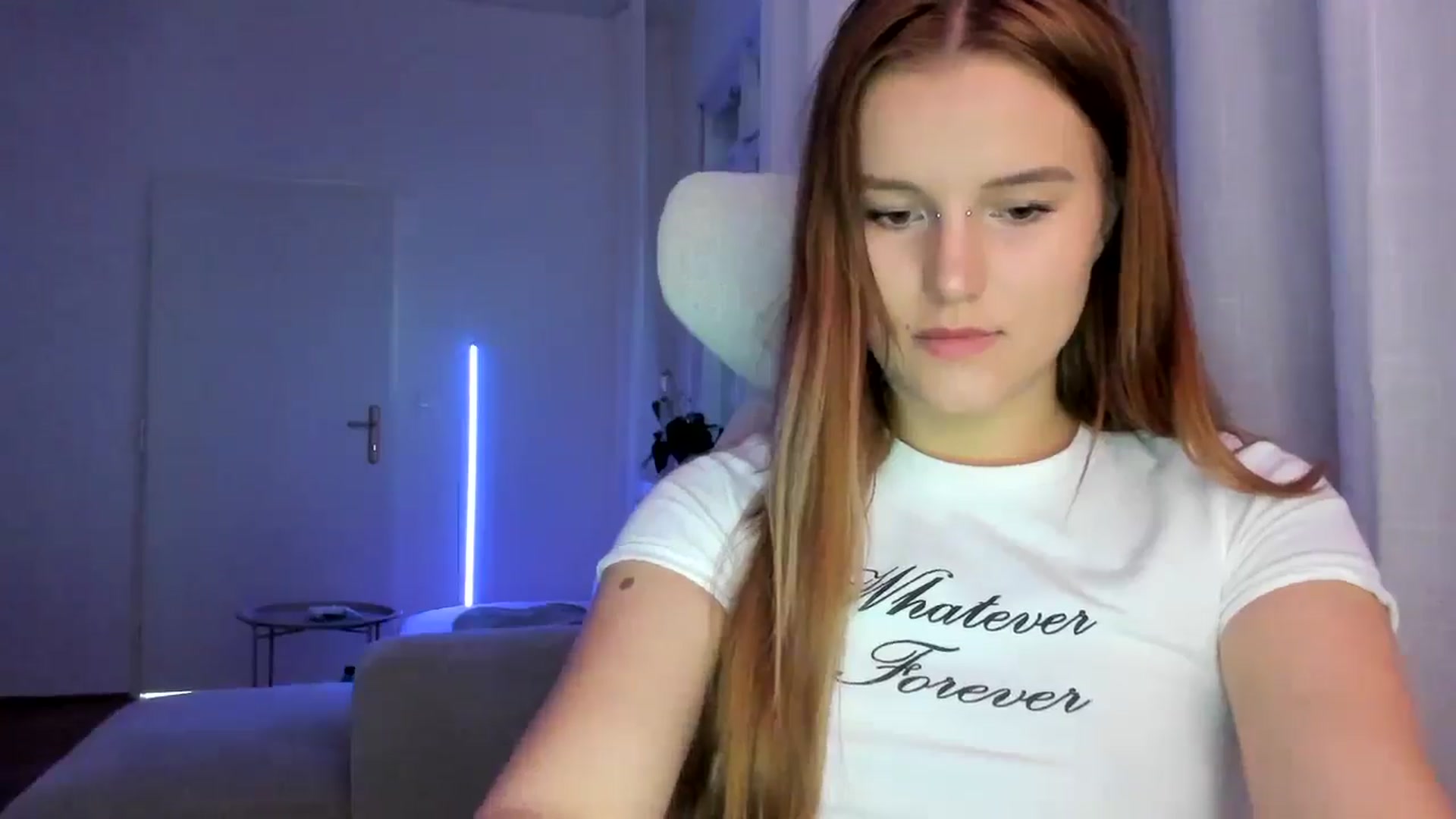 Gallery image thumbnail from Lia_lisia's myfreecams stream on, 02/17/2026, 10:31 image 6 of 20