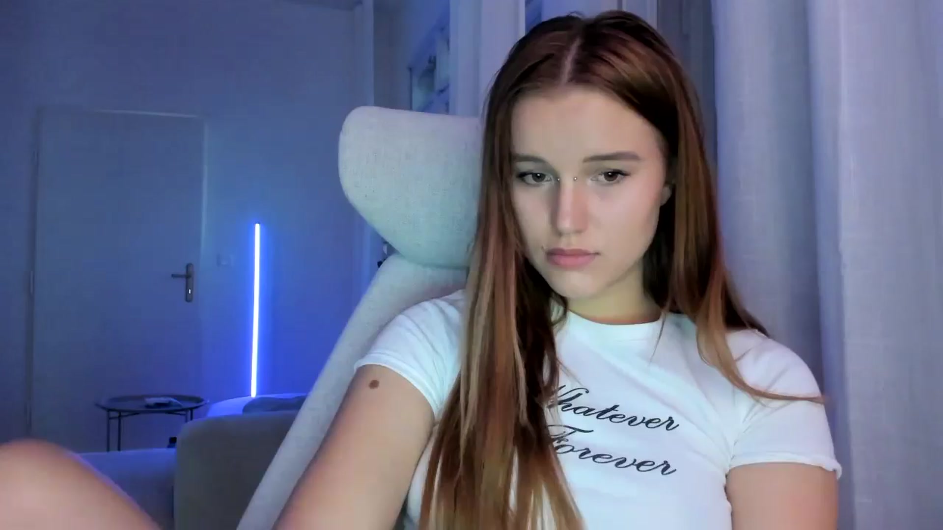 Gallery image thumbnail from Lia_lisia's myfreecams stream on, 02/17/2026, 10:31 image 10 of 20