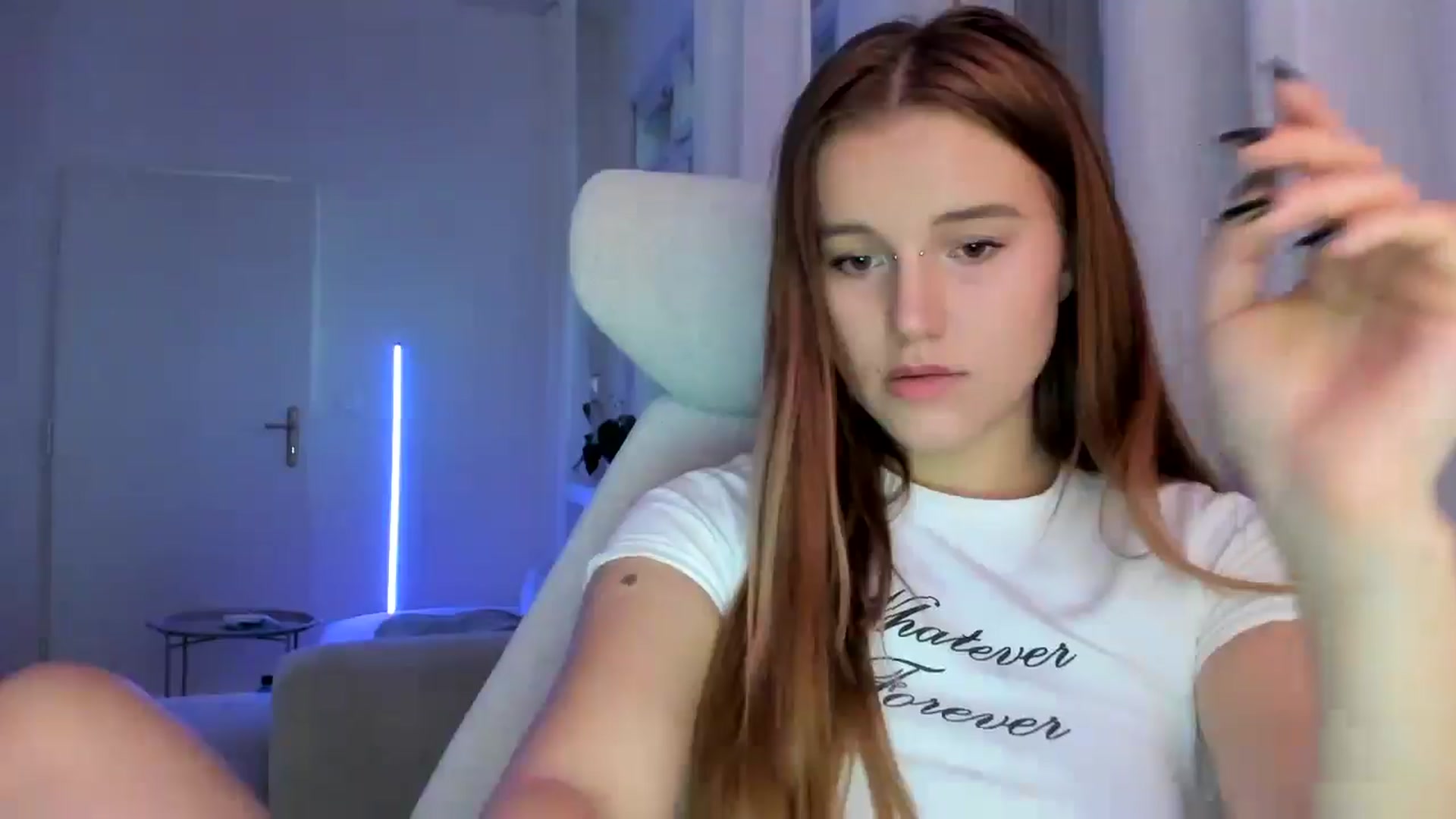 Gallery image thumbnail from Lia_lisia's myfreecams stream on, 02/17/2026, 10:31 image 11 of 20