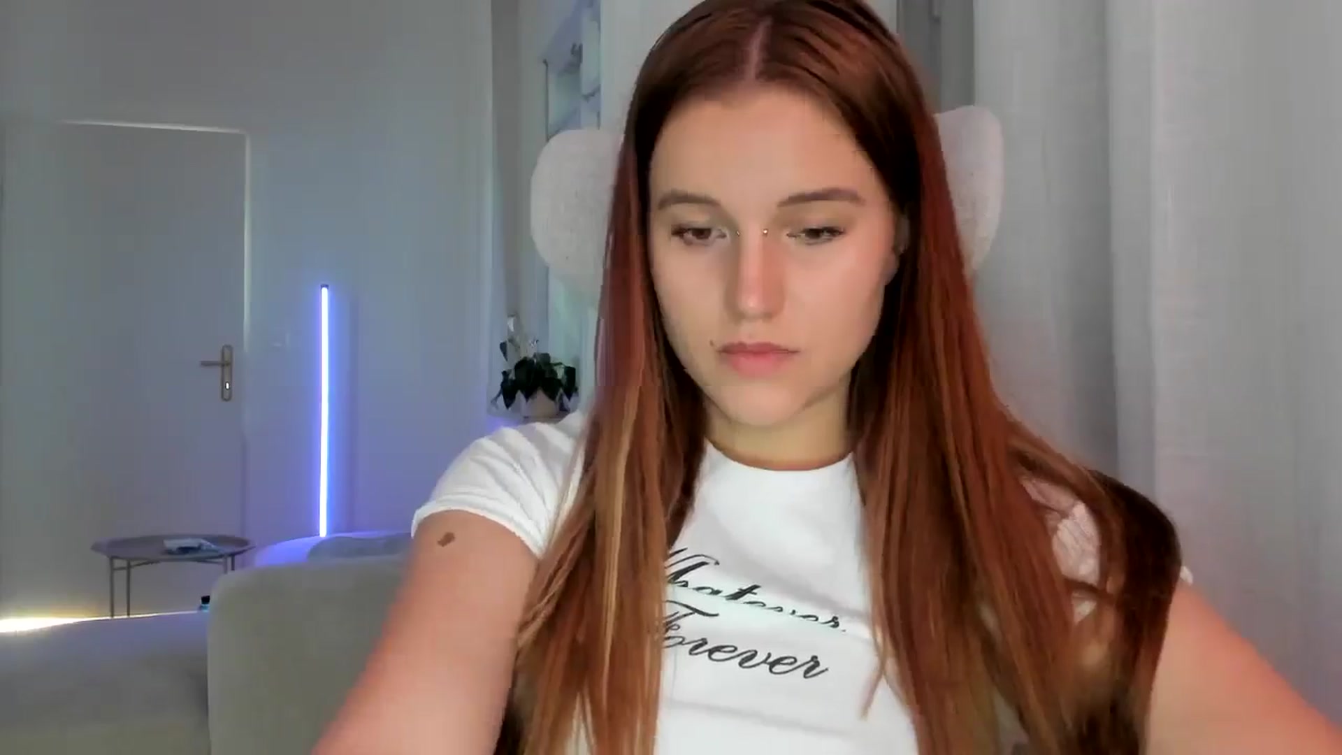 Gallery image thumbnail from Lia_lisia's myfreecams stream on, 02/17/2026, 12:26 image 20 of 20