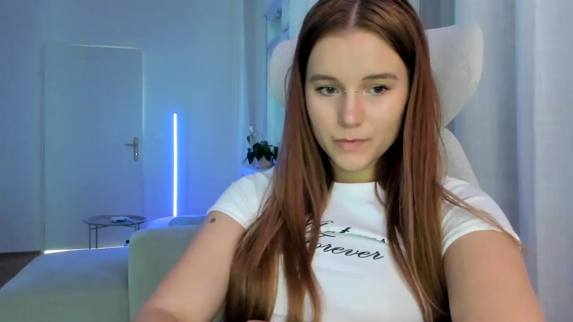Gallery image thumbnail from Lia_lisia's myfreecams stream on, 02/17/2026, 12:26 image 1 of 20