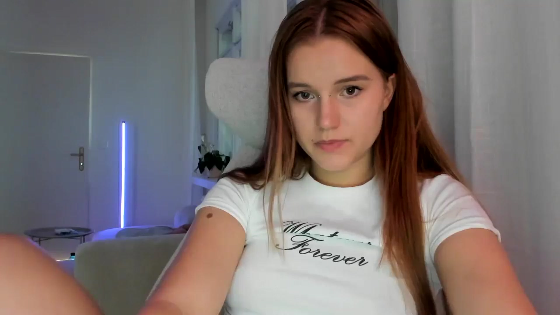 Gallery image thumbnail from Lia_lisia's myfreecams stream on, 02/17/2026, 12:26 image 7 of 20