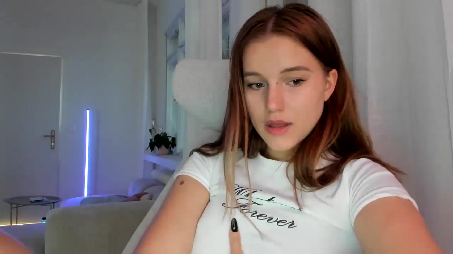 Gallery image thumbnail from Lia_lisia's myfreecams stream on, 02/17/2026, 12:26 image 9 of 20