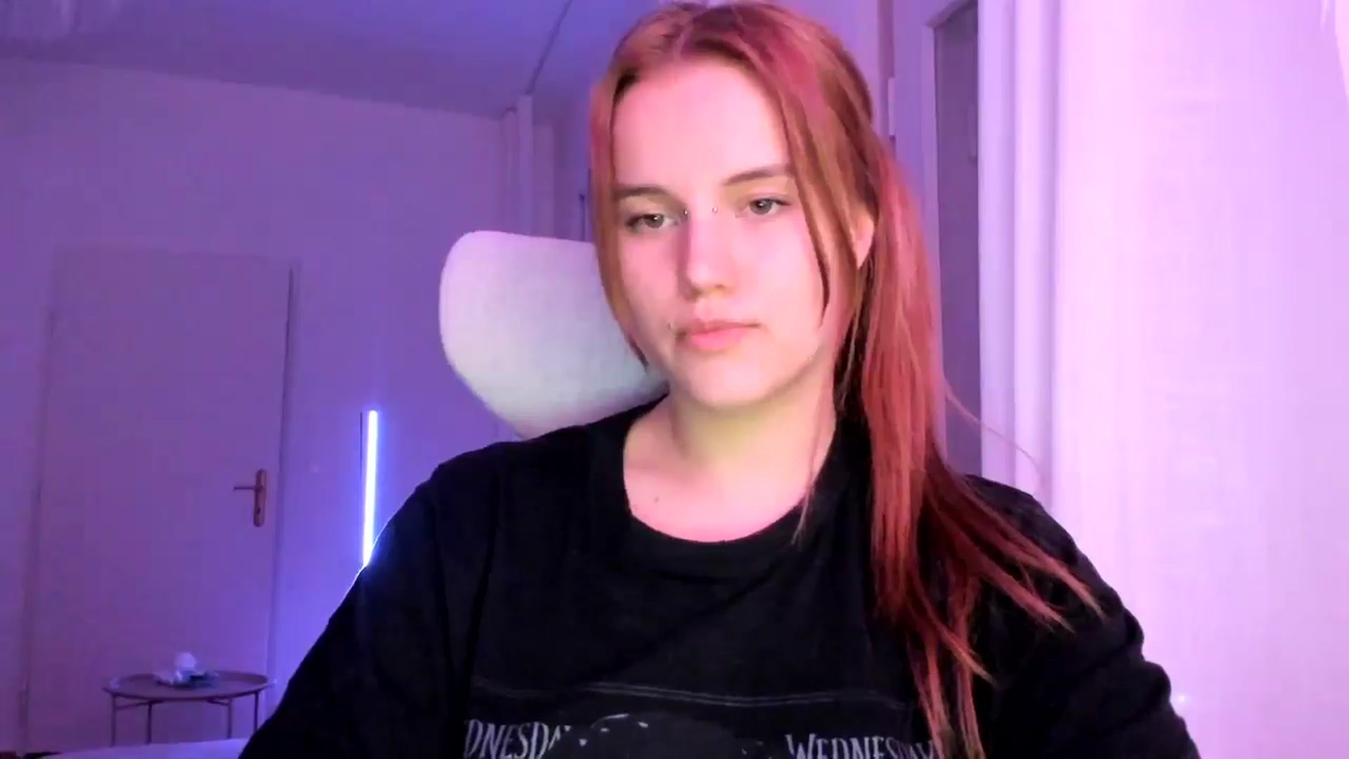 Gallery image thumbnail from Lia_lisia's myfreecams stream on, 02/17/2026, 19:56 image 7 of 20