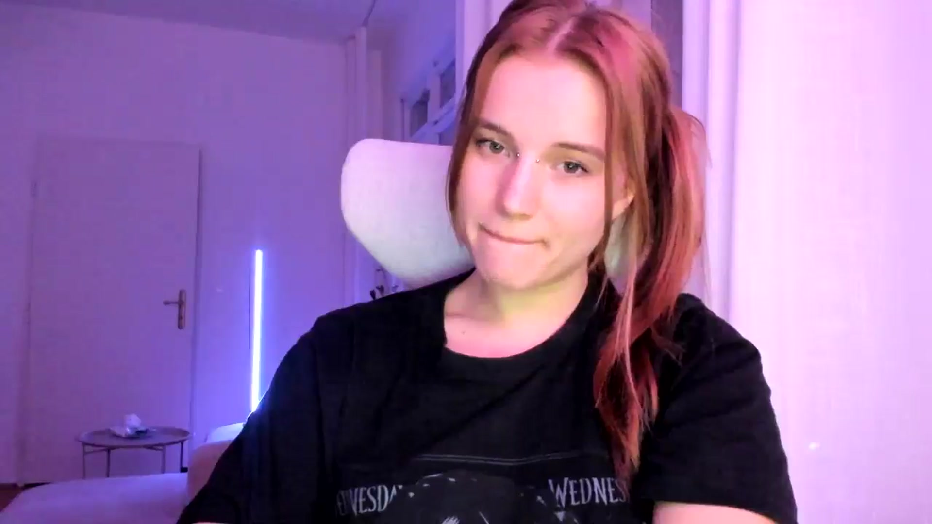 Gallery image thumbnail from Lia_lisia's myfreecams stream on, 02/17/2026, 19:56 image 12 of 20
