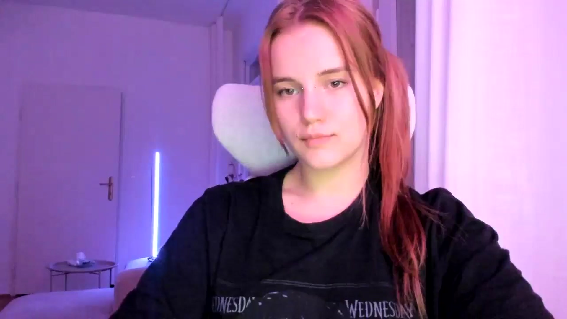 Gallery image thumbnail from Lia_lisia's myfreecams stream on, 02/17/2026, 19:56 image 10 of 20