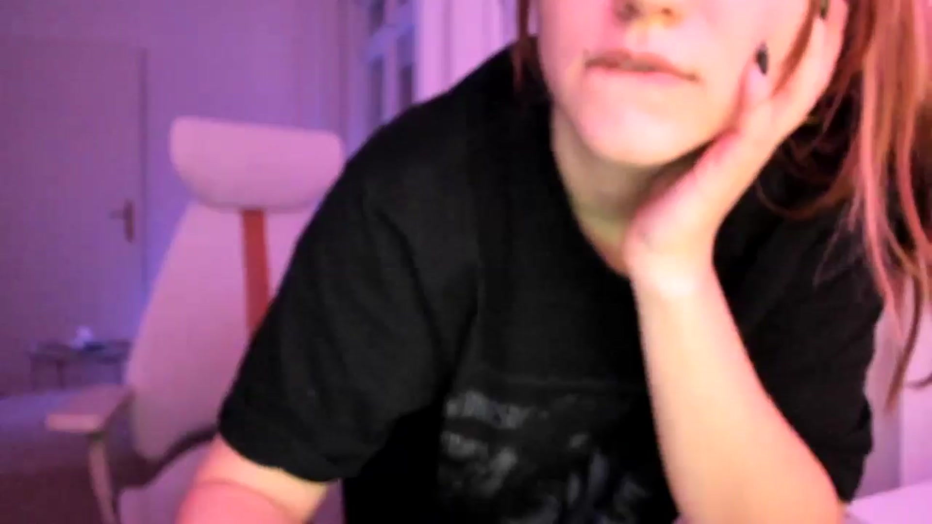 Gallery image thumbnail from Lia_lisia's myfreecams stream on, 02/17/2026, 20:30 image 13 of 20