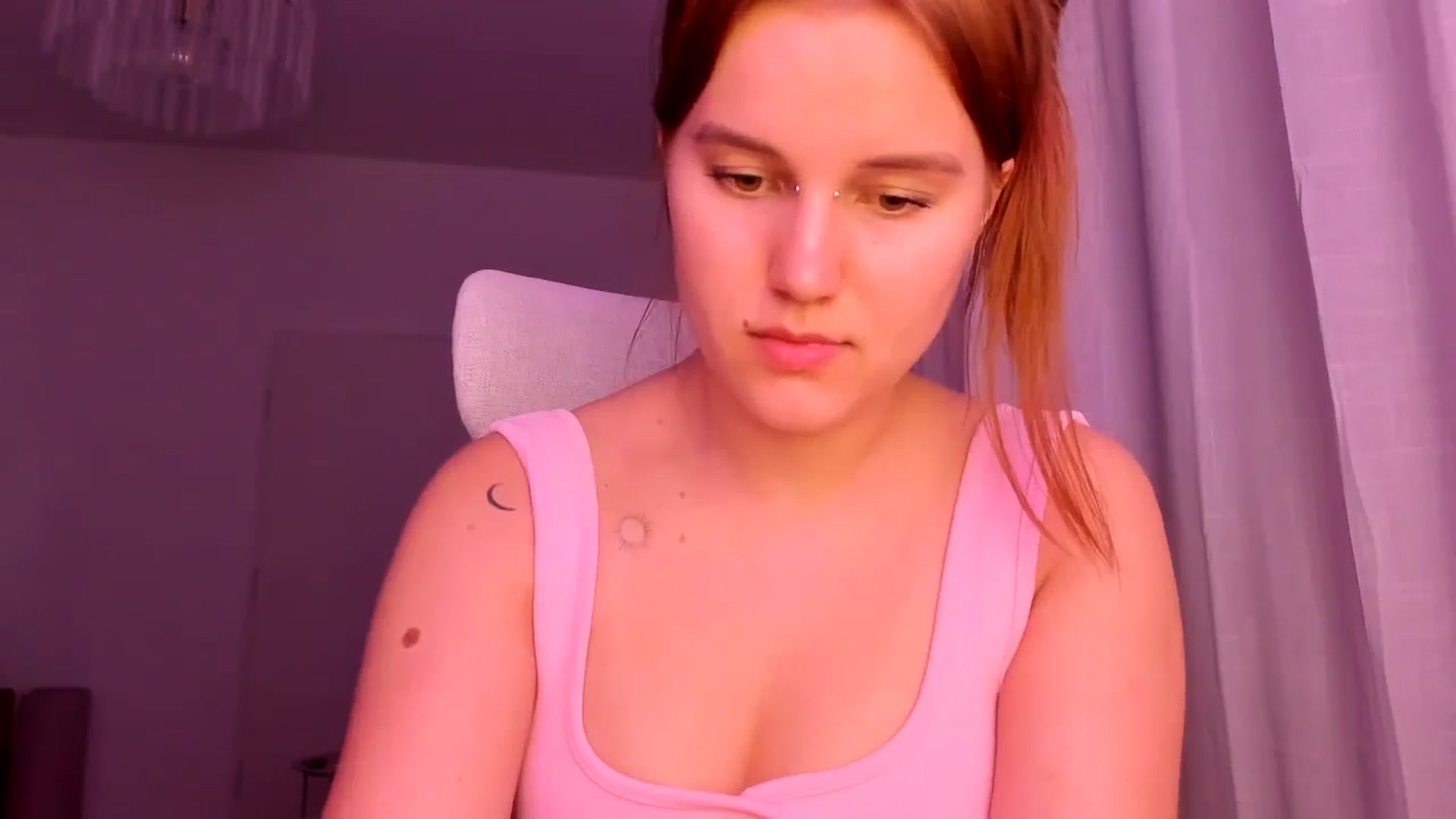 Gallery image thumbnail from Lia_lisia's myfreecams stream on, 02/23/2026, 20:22 image 4 of 20