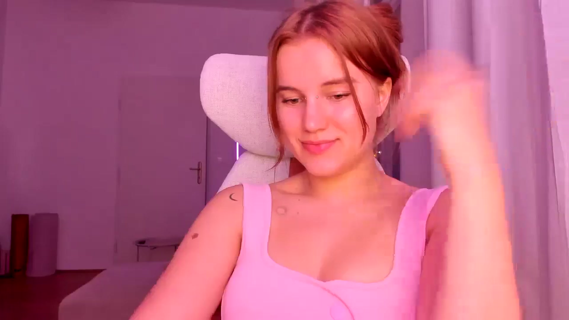 Gallery image thumbnail from Lia_lisia's myfreecams stream on, 02/23/2026, 23:49 image 11 of 20