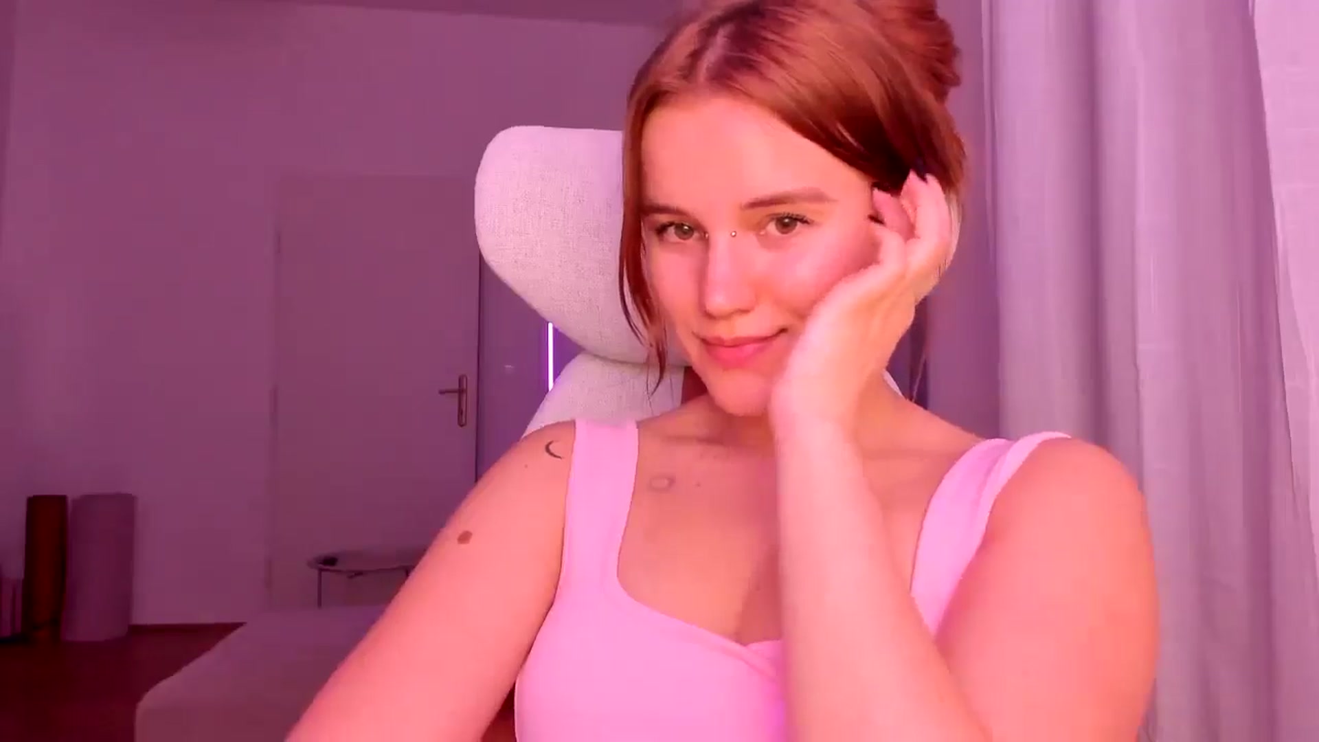Gallery image thumbnail from Lia_lisia's myfreecams stream on, 02/23/2026, 23:49 image 7 of 20