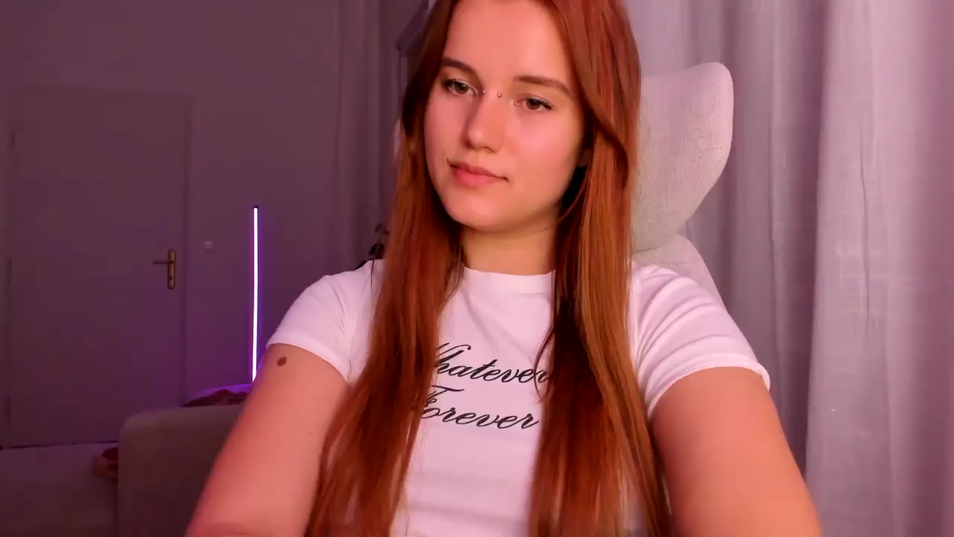 Gallery image thumbnail from Lia_lisia's myfreecams stream on, 02/26/2026, 19:59 image 7 of 20