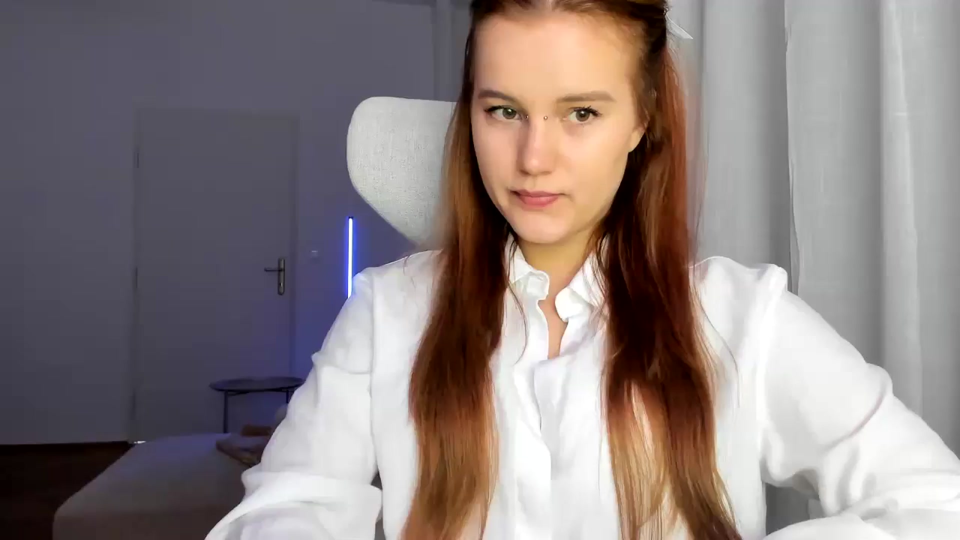 Gallery image thumbnail from Lia_lisia's myfreecams stream on, 03/02/2026, 09:35 image 4 of 20