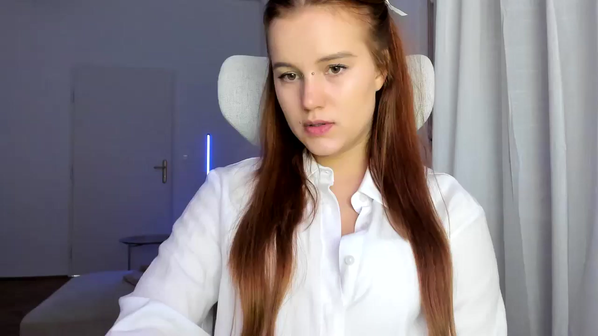 Gallery image thumbnail from Lia_lisia's myfreecams stream on, 03/02/2026, 09:35 image 10 of 20