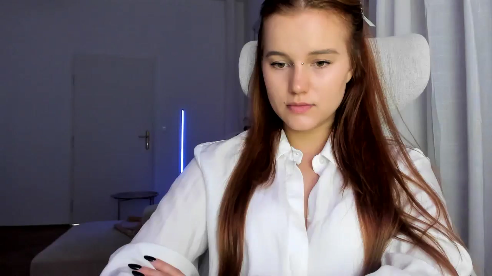 Gallery image thumbnail from Lia_lisia's myfreecams stream on, 03/02/2026, 09:55 image 16 of 20