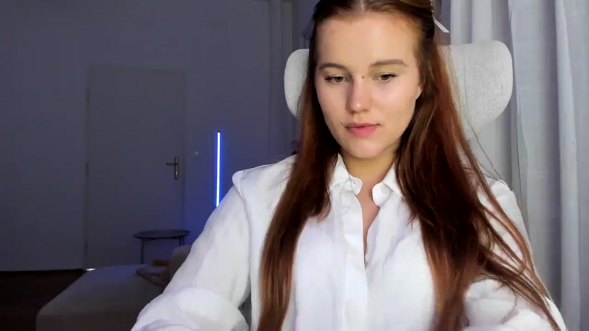 Gallery image thumbnail from Lia_lisia's myfreecams stream on, 03/02/2026, 09:55 image 14 of 20