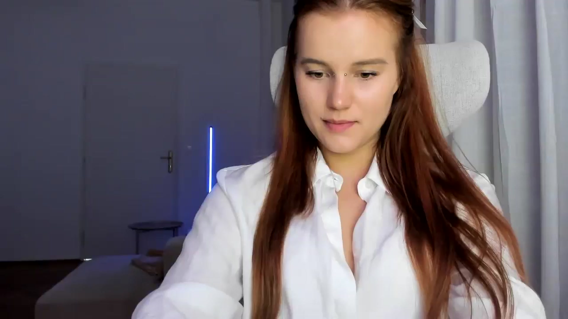 Gallery image thumbnail from Lia_lisia's myfreecams stream on, 03/02/2026, 09:55 image 10 of 20