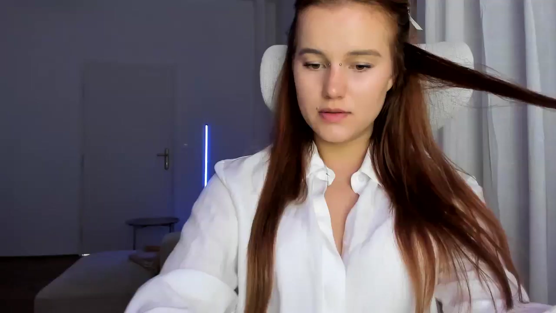 Gallery image thumbnail from Lia_lisia's myfreecams stream on, 03/02/2026, 09:55 image 9 of 20
