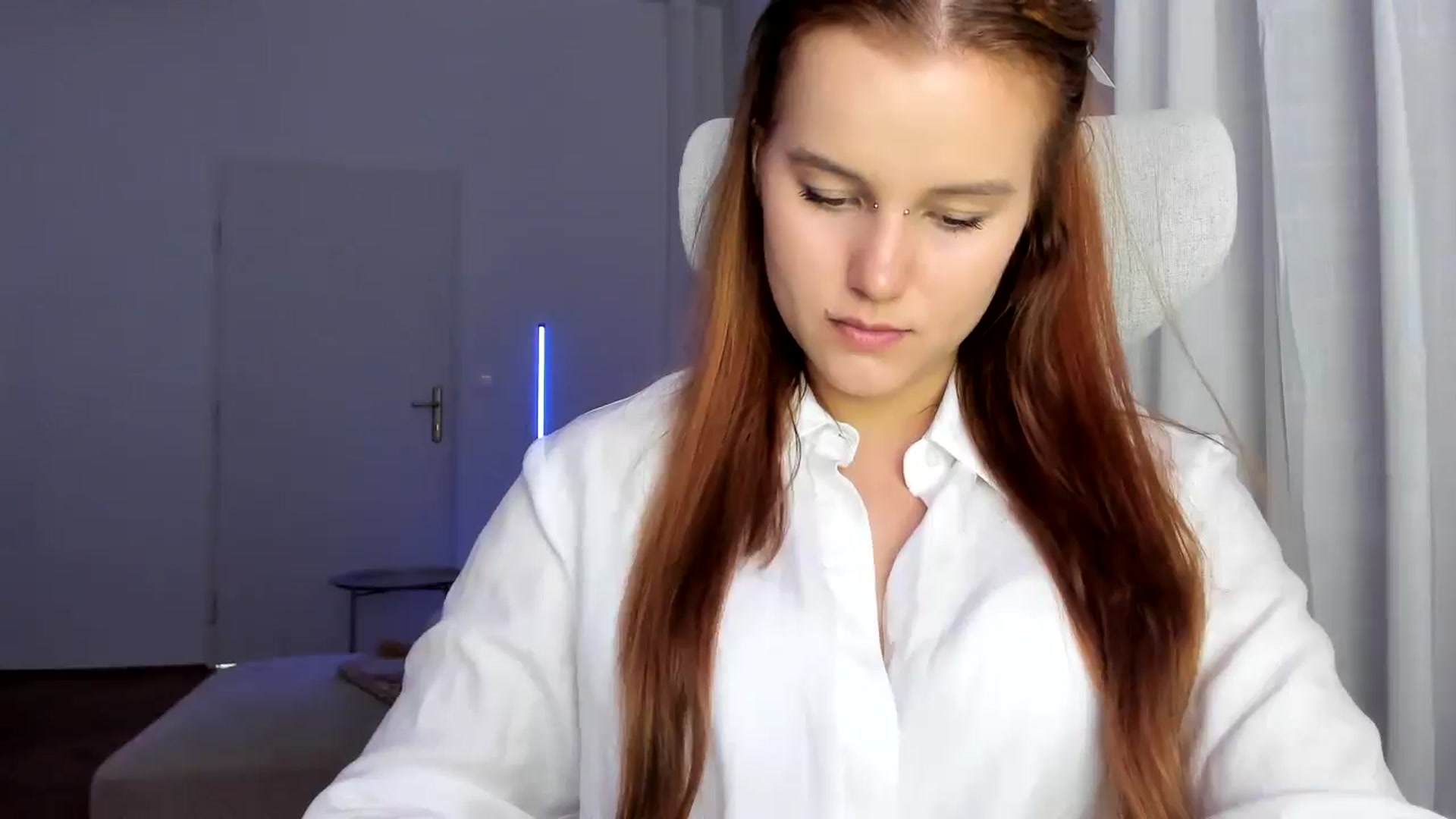 Gallery image thumbnail from Lia_lisia's myfreecams stream on, 03/02/2026, 09:55 image 2 of 20