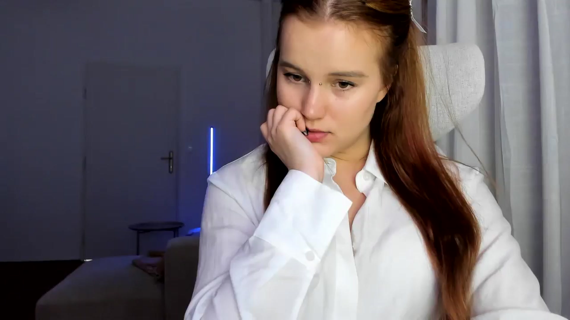 Gallery image thumbnail from Lia_lisia's myfreecams stream on, 03/02/2026, 09:55 image 1 of 20