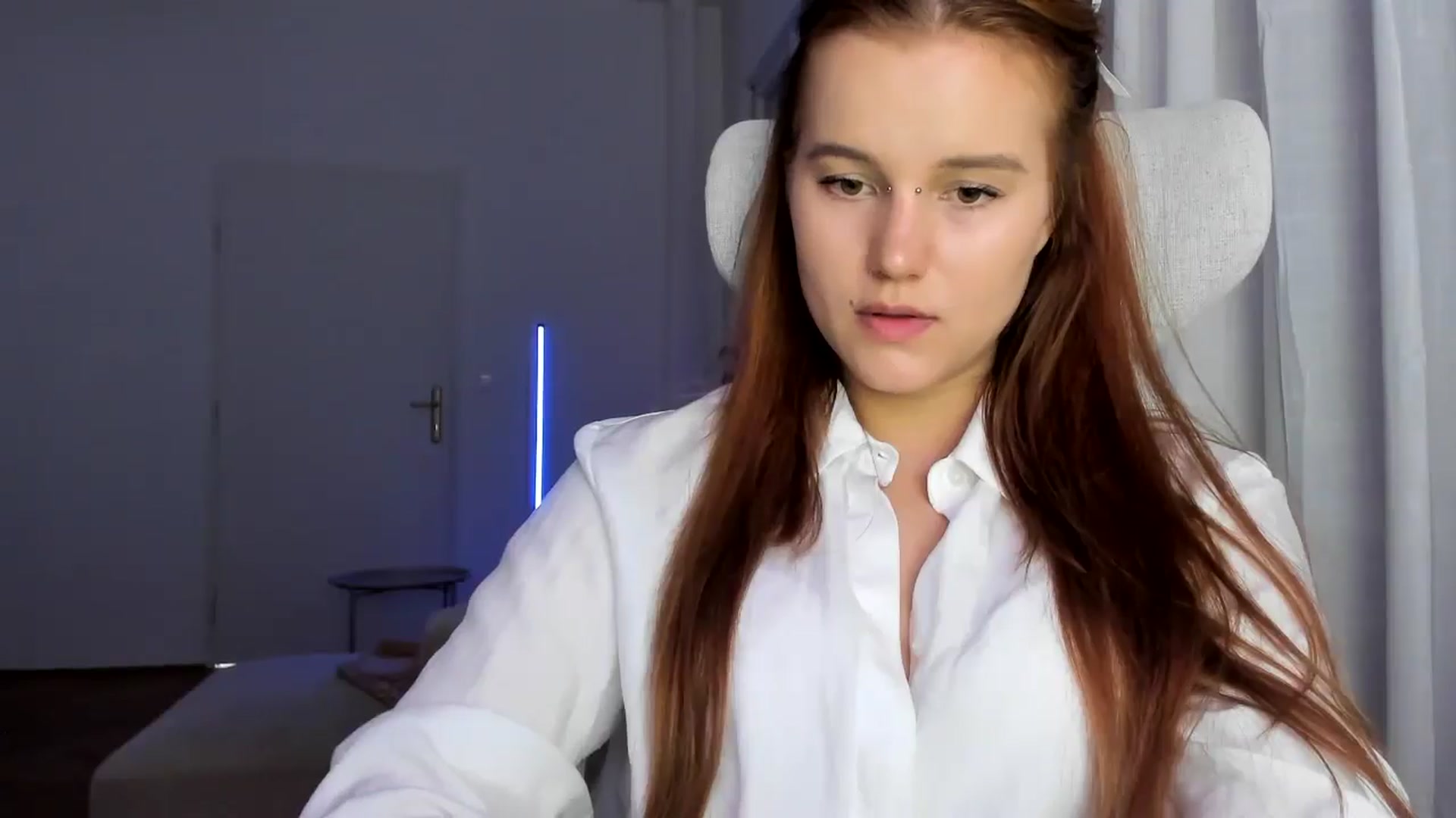 Gallery image thumbnail from Lia_lisia's myfreecams stream on, 03/02/2026, 09:55 image 15 of 20