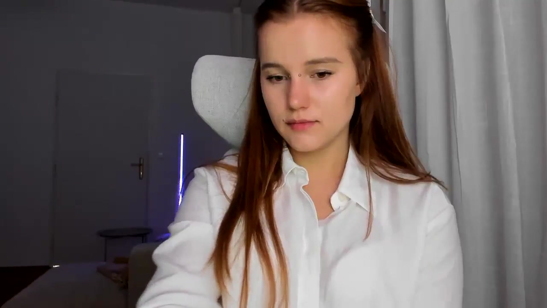 Gallery image thumbnail from Lia_lisia's myfreecams stream on, 03/02/2026, 11:16 image 7 of 20