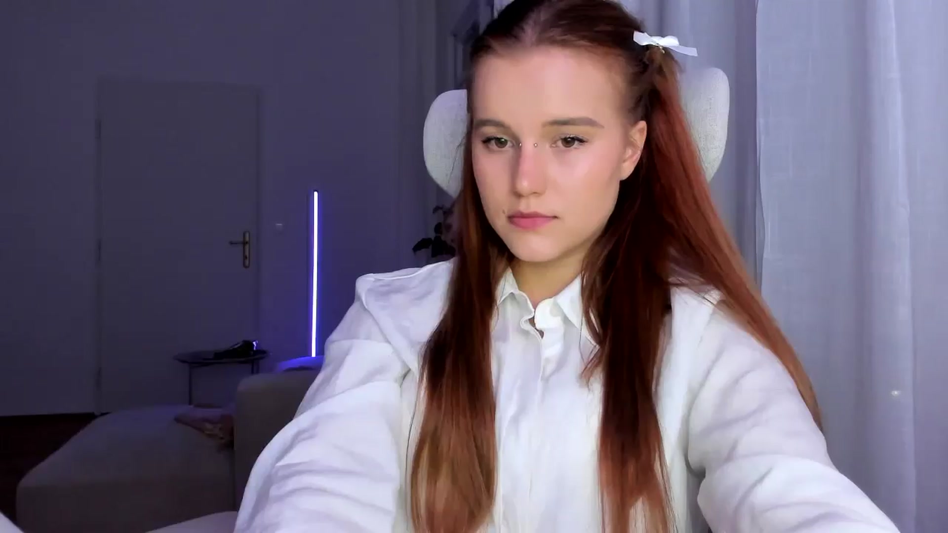 Gallery image thumbnail from Lia_lisia's myfreecams stream on, 03/02/2026, 19:13 image 5 of 20