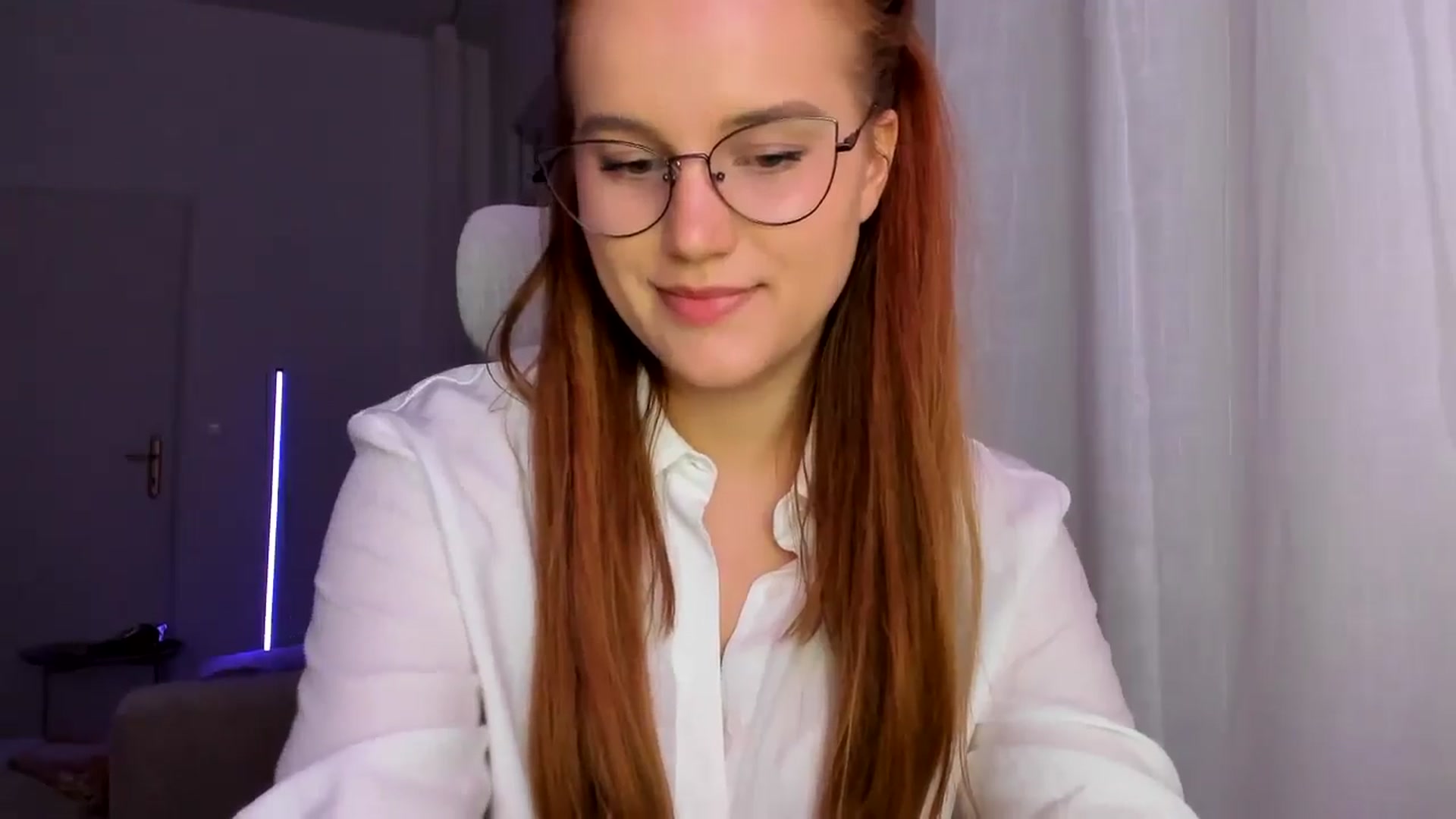 Gallery image thumbnail from Lia_lisia's myfreecams stream on, 03/02/2026, 20:48 image 20 of 20