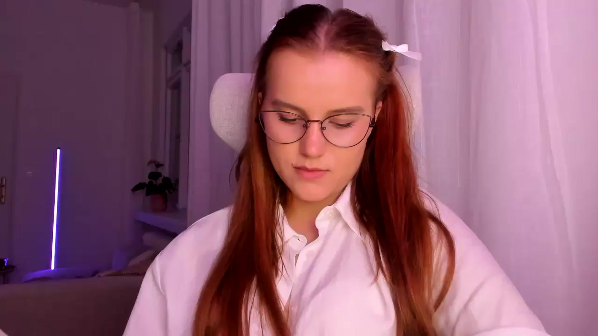 Gallery image thumbnail from Lia_lisia's myfreecams stream on, 03/02/2026, 20:48 image 13 of 20