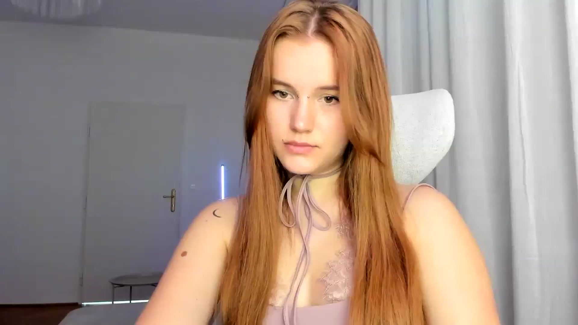 Gallery image thumbnail from Lia_lisia's myfreecams stream on, 03/06/2026, 09:30 image 13 of 20
