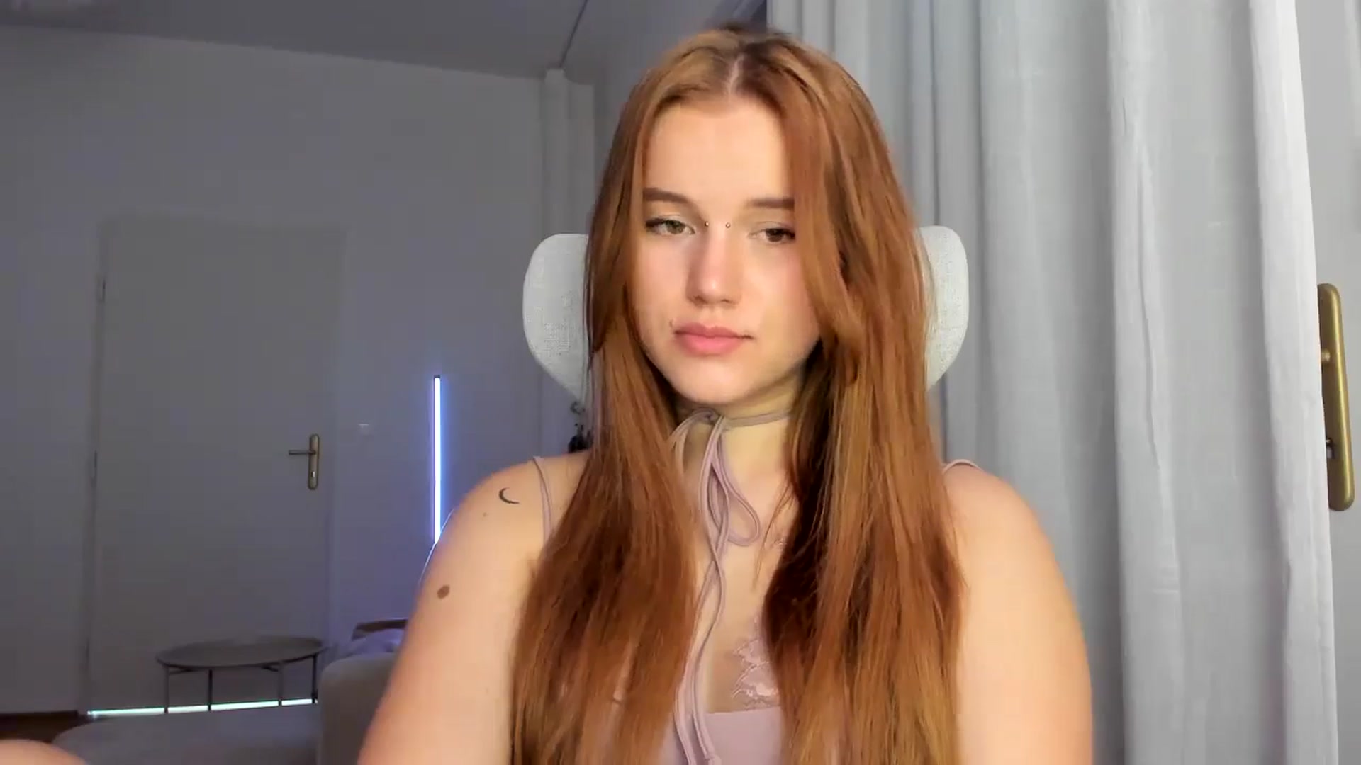 Gallery image thumbnail from Lia_lisia's myfreecams stream on, 03/06/2026, 09:30 image 18 of 20