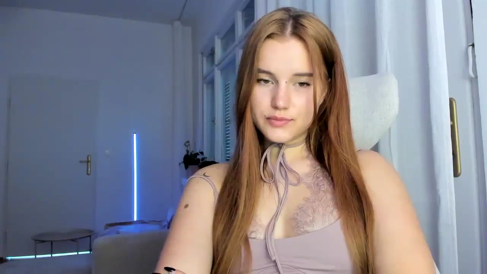 Gallery image thumbnail from Lia_lisia's myfreecams stream on, 03/06/2026, 11:24 image 4 of 20